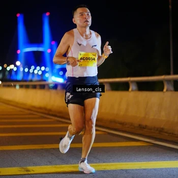 Runner Photo 2723611