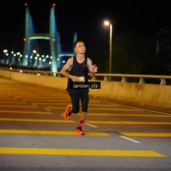 Runner Photo 2723654