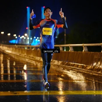 Runner Photo 2723743