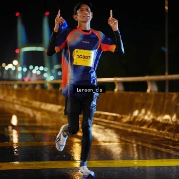 Runner Photo 2723747