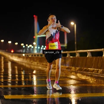 Runner Photo 2723771