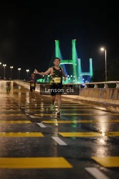 Runner Photo 2723947