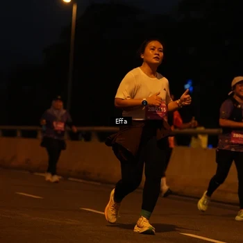 Runner Photo 2723954