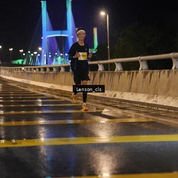 Runner Photo 2723988