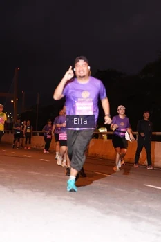 Runner Photo 2724027