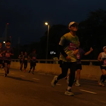 Runner Photo 2724043