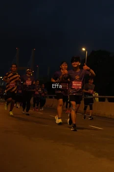 Runner Photo 2724046