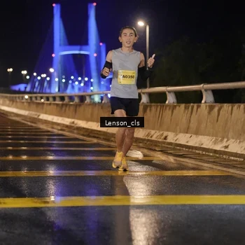 Runner Photo 2724050