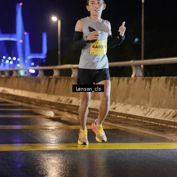 Runner Photo 2724053
