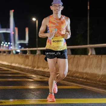 Runner Photo 2724086