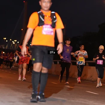 Runner Photo 2724095