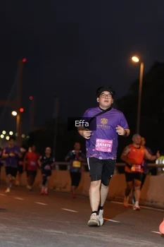 Runner Photo 2724111
