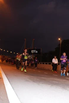 Runner Photo 2724131