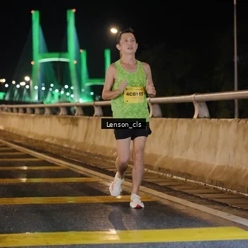 Runner Photo 2724149