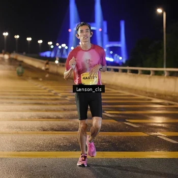 Runner Photo 2724190