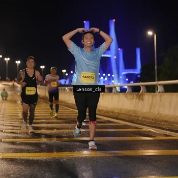 Runner Photo 2724210