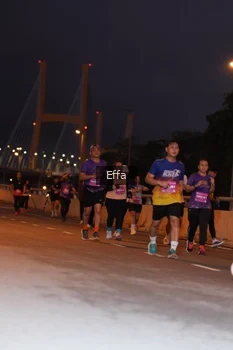 Runner Photo 2724218
