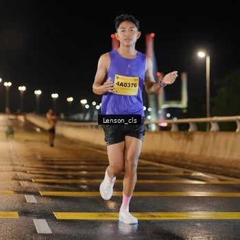 Runner Photo 2724248