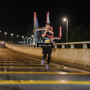 Runner Photo 2724272