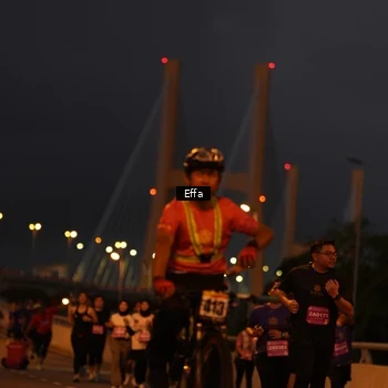 Runner Photo 2724292