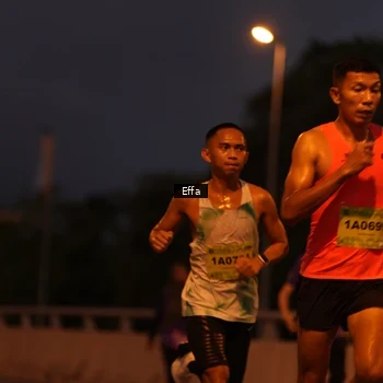 Runner Photo 2724320