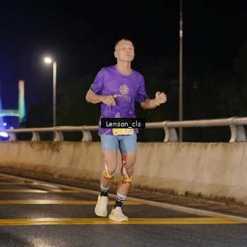 Runner Photo 2724326