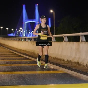 Runner Photo 2724404