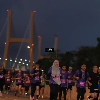 Runner Photo 2724405