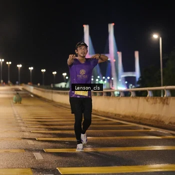 Runner Photo 2724418