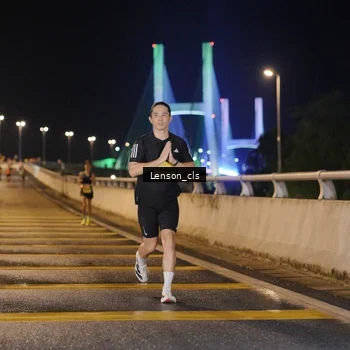 Runner Photo 2724428