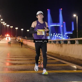 Runner Photo 2724441