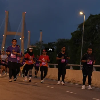 Runner Photo 2724533