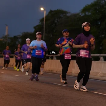 Runner Photo 2724612