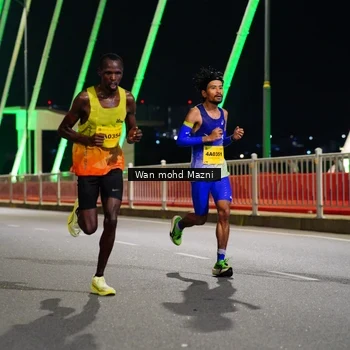 Runner Photo 2724661