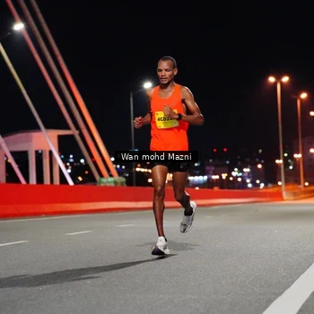 Runner Photo 2724689