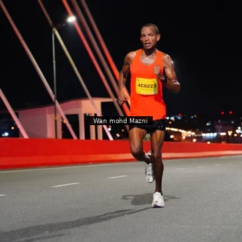 Runner Photo 2724718