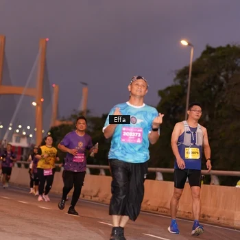 Runner Photo 2724719