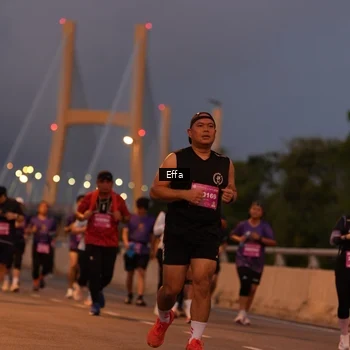 Runner Photo 2724730