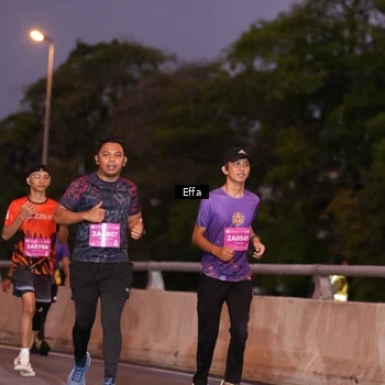 Runner Photo 2724781