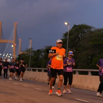 Runner Photo 2724794