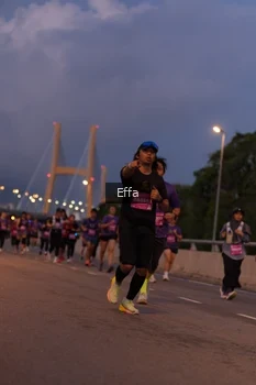 Runner Photo 2724846