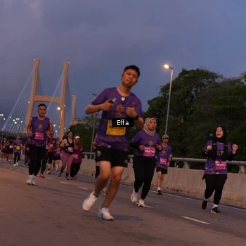 Runner Photo 2724885
