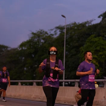 Runner Photo 2724915