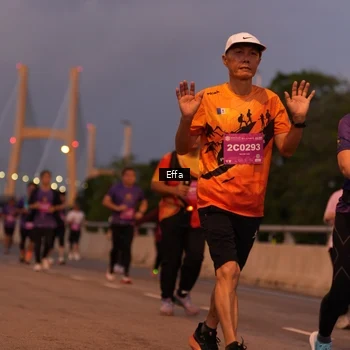 Runner Photo 2724937