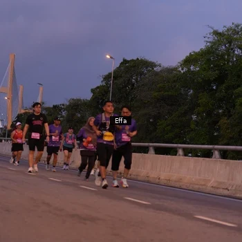 Runner Photo 2724956