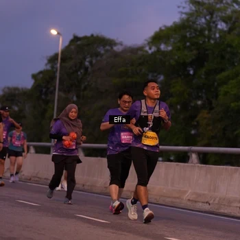 Runner Photo 2724958