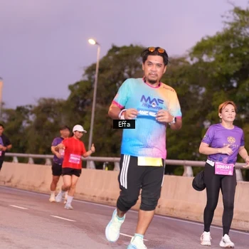 Runner Photo 2724972