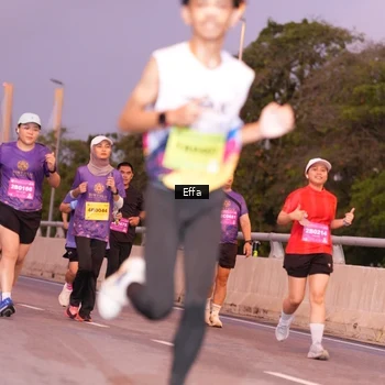 Runner Photo 2724975