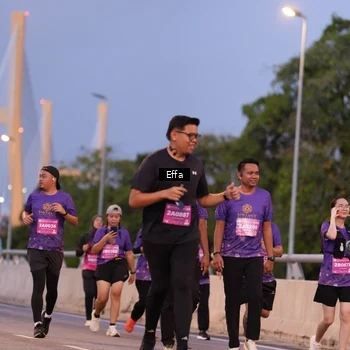 Runner Photo 2724989