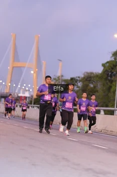 Runner Photo 2725005